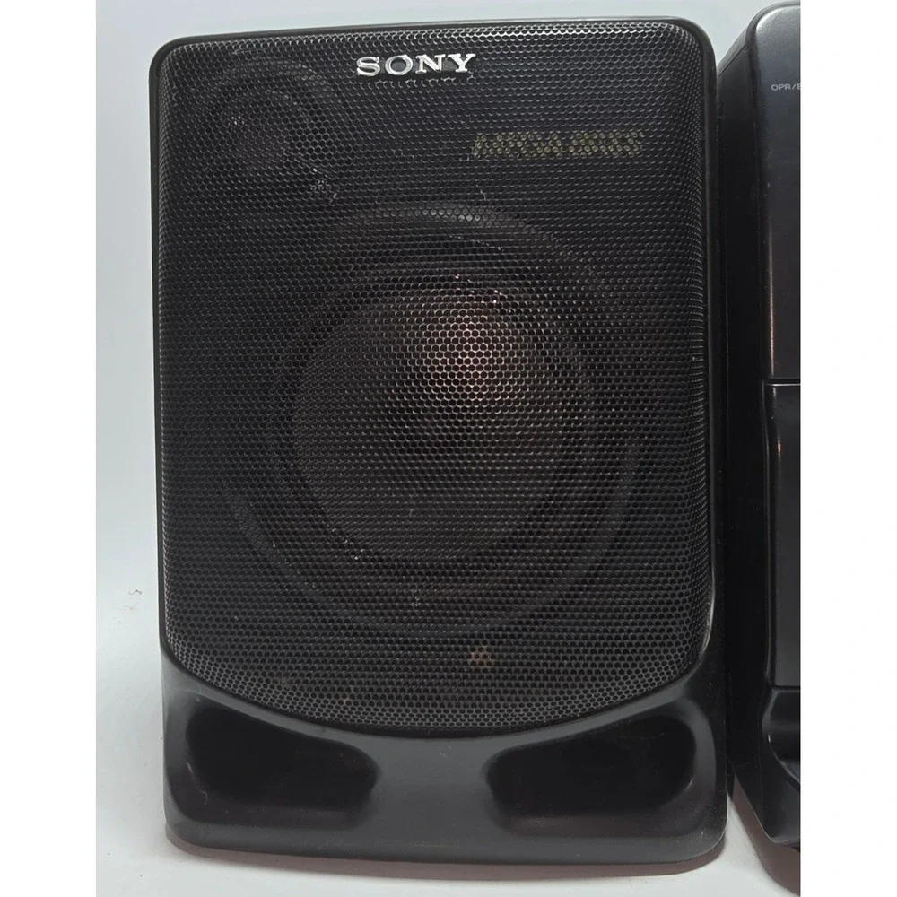 Sony CFD-550 CD Radio Dual Cass. Boombox Mega Bass Vintage 1995 For Parts/Repair